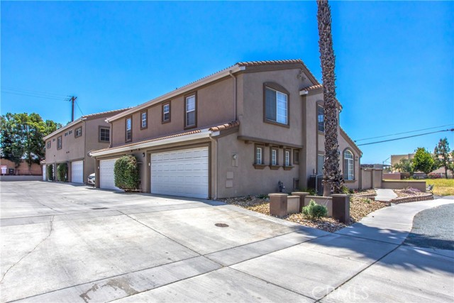 Detail Gallery Image 28 of 30 For 25545 Prospect Ave, Loma Linda,  CA 92354 - 3 Beds | 3 Baths