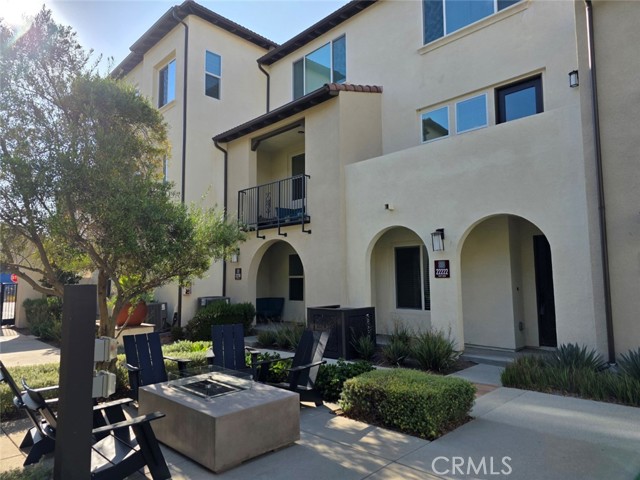 22222 Poppy Court, Torrance CA: https://media.crmls.org/medias/8135baca-c0fc-43ba-b6c7-7dc80239ffa5.jpg