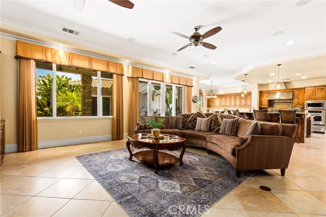 Detail Gallery Image 20 of 68 For 22928 San Joaquin, Canyon Lake,  CA 92587 - 4 Beds | 4/2 Baths