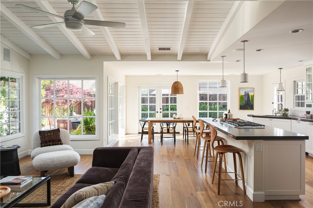 8135cd40 Fe99 424e 8b0b 7977629da61a