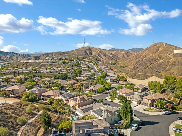 Detail Gallery Image 41 of 44 For 21103 Cross Creek Dr, Saugus,  CA 91350 - 3 Beds | 3 Baths