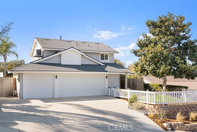 Detail Gallery Image 5 of 28 For 3525 Roselle Ave, Oceanside,  CA 92056 - 3 Beds | 2/1 Baths