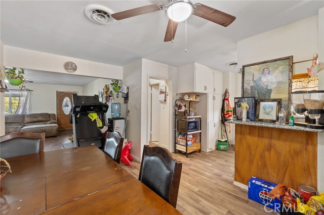 Detail Gallery Image 9 of 28 For 304 Adams St, Taft,  CA 93268 - 3 Beds | 2 Baths