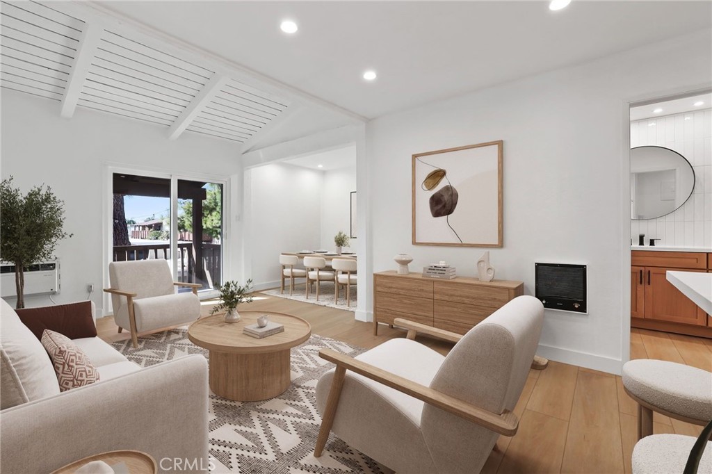 1030 W Macarthur #90