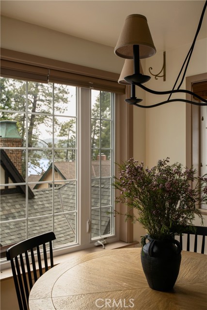 Detail Gallery Image 24 of 38 For 313 John Muir Rd, Lake Arrowhead,  CA 92352 - 3 Beds | 2/2 Baths