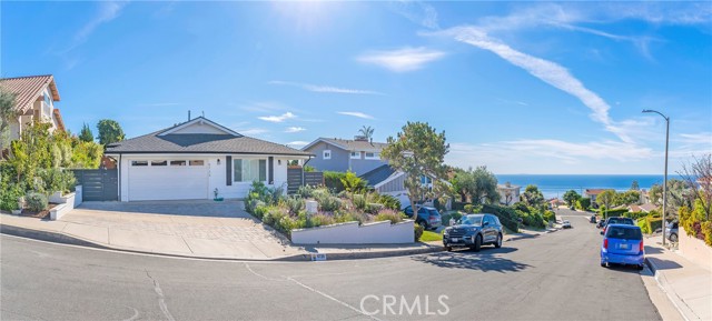 6726 Kings Harbor Drive, Rancho Palos Verdes, California 90275, 4 Bedrooms Bedrooms, ,2 BathroomsBathrooms,Residential,Sold,Kings Harbor,SB21159281