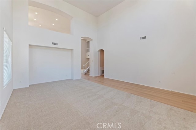 Detail Gallery Image 3 of 41 For 39336 Wentworth St, Murrieta,  CA 92563 - 4 Beds | 2/1 Baths