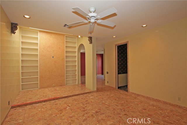Image 16 for 1451  E Amado RD