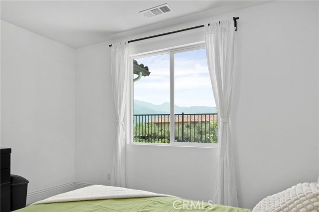 24205 Selwood Drive, Corona CA: https://media.crmls.org/medias/813a9d34-490d-4b02-b8e0-cd62bd7c8346.jpg