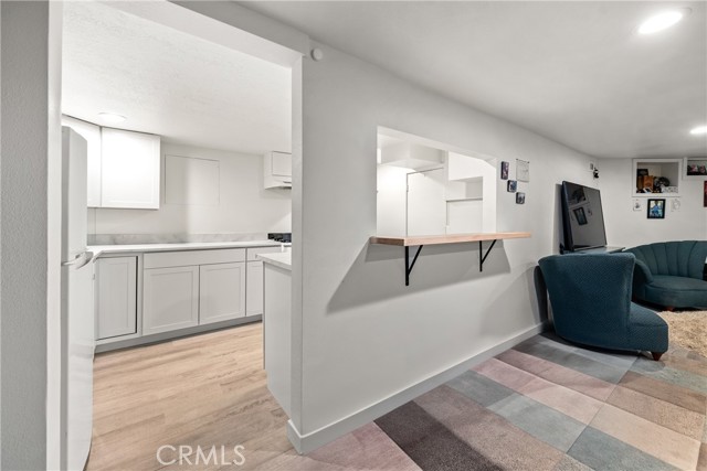 5893 Oak Knolls Road, Simi Valley CA: https://media.crmls.org/medias/813b40d6-3e19-49d1-be37-64b1bbbbf06b.jpg
