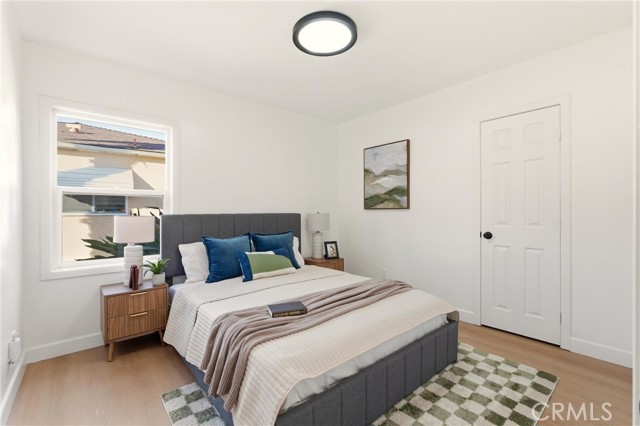 2106 Mcpherson Avenue, Los Angeles CA: https://media.crmls.org/medias/813c7e9e-2822-4688-9a02-0c7ee71fa83a.jpg