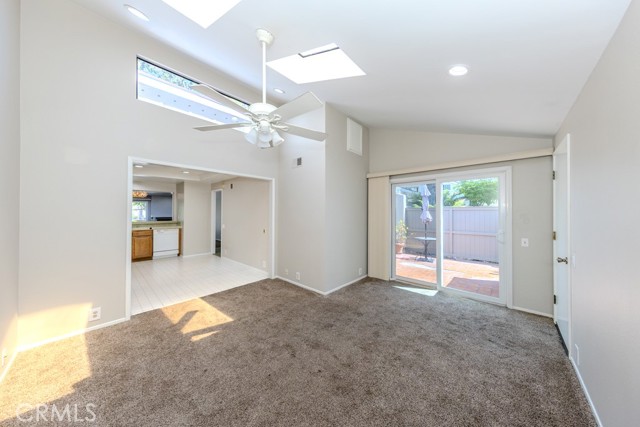 Detail Gallery Image 9 of 67 For 19745 Deep Harbor Dr, Huntington Beach,  CA 92648 - 2 Beds | 2 Baths