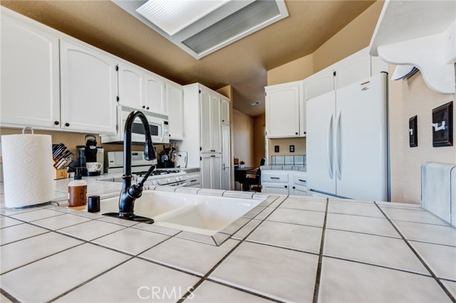 Detail Gallery Image 60 of 72 For 7170 Joshua, Oak Hills,  CA 92344 - 3 Beds | 2 Baths