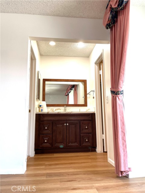 19657 Sequoia Avenue, Cerritos CA: https://media.crmls.org/medias/813dc9bd-5424-4e5b-8386-d06970bf2f0e.jpg