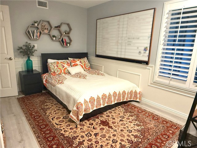 Detail Gallery Image 14 of 22 For 548 Sycamore Ave, Fullerton,  CA 92831 - 4 Beds | 3 Baths