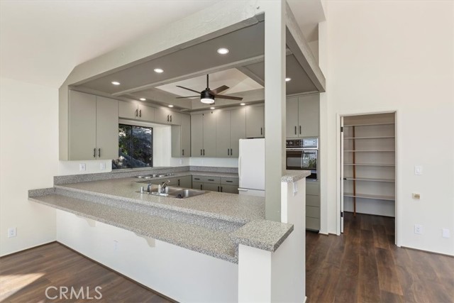 33052 Piedras Grandes, Green Valley Lake CA: https://media.crmls.org/medias/813e14c7-18c6-44c0-9889-ef75163147bb.jpg
