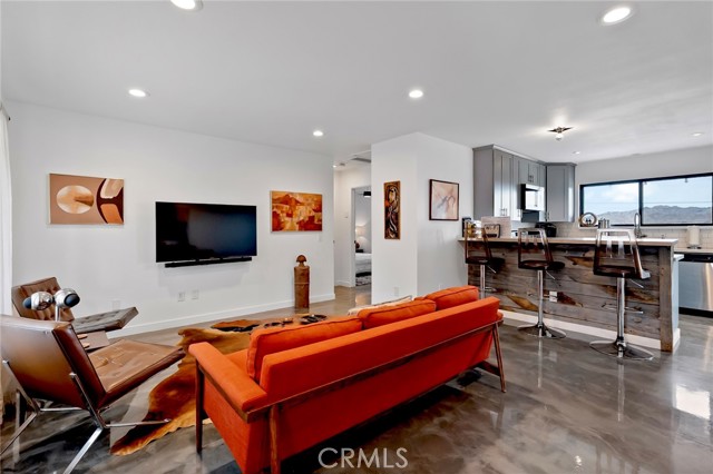 Detail Gallery Image 9 of 58 For 61910 Sunburst, Joshua Tree,  CA 92252 - 2 Beds | 1 Baths