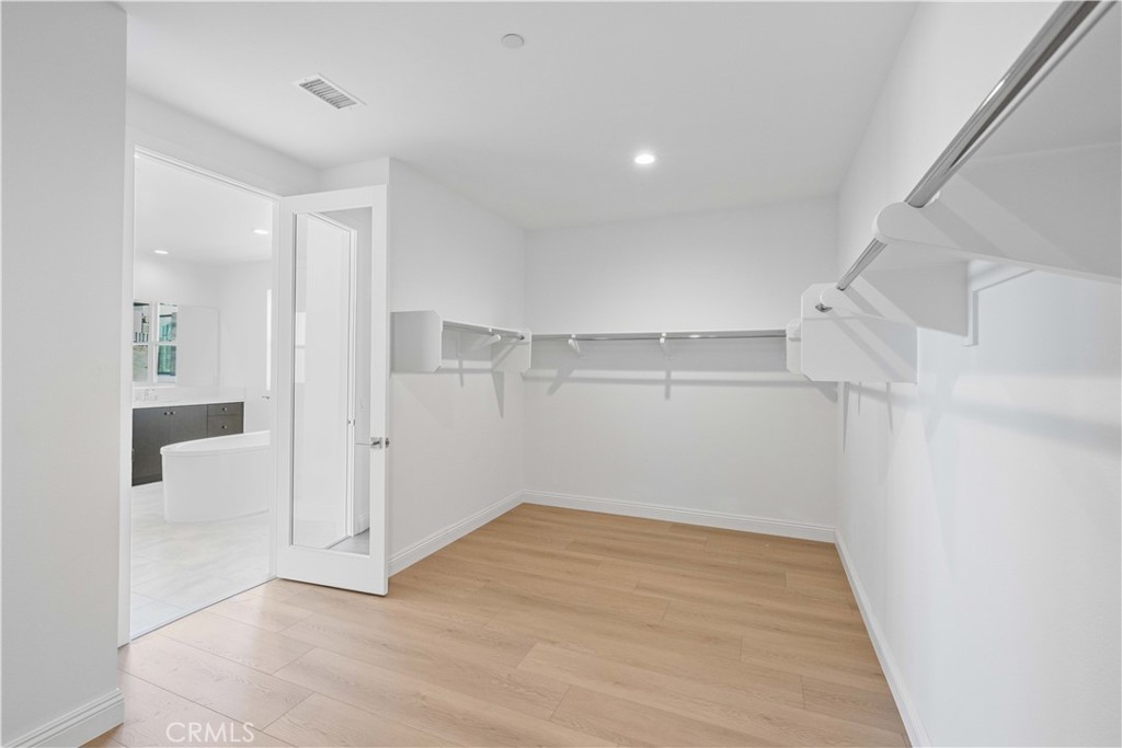 MLS #OC26146545 image #19