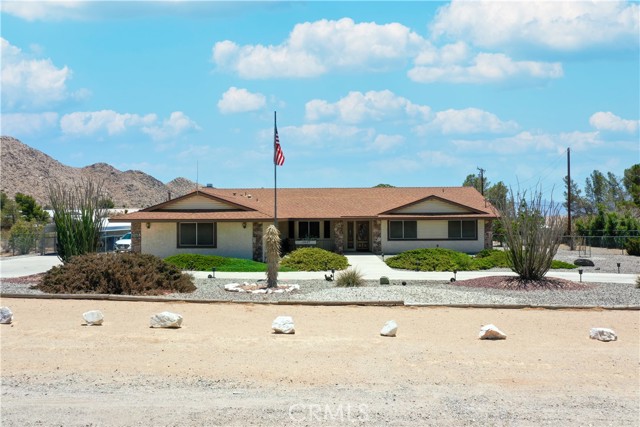 Detail Gallery Image 41 of 56 For 19225 Corwin Rd, Apple Valley,  CA 92307 - 4 Beds | 3 Baths