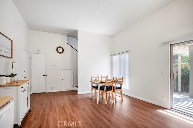 Detail Gallery Image 19 of 26 For 2970 C S Greenville St, Santa Ana,  CA 92704 - 3 Beds | 2/1 Baths