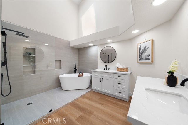 540 Pittsfield Court, Long Beach CA: https://media.crmls.org/medias/81405793-5050-430b-8e01-1965e5c37fb5.jpg