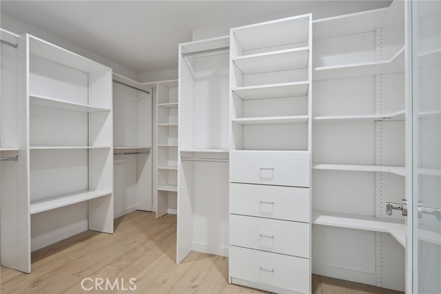 Detail Gallery Image 16 of 18 For 1746 Garfield Pl #101,  Los Angeles,  CA 90028 - 2 Beds | 2/1 Baths