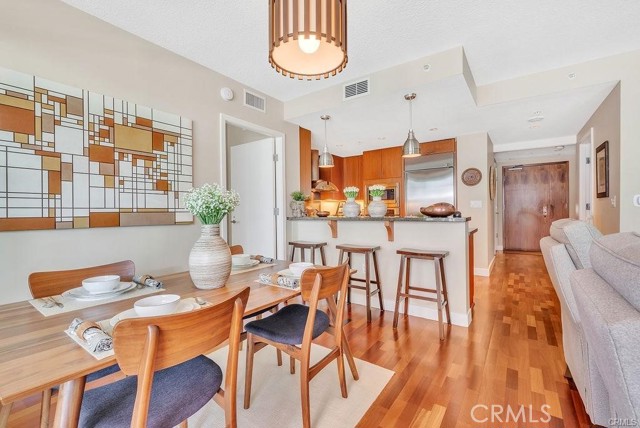3141 Michelson, Irvine CA: https://media.crmls.org/medias/81406b61-cb80-4a6d-b4f1-c88c64179f33.jpg