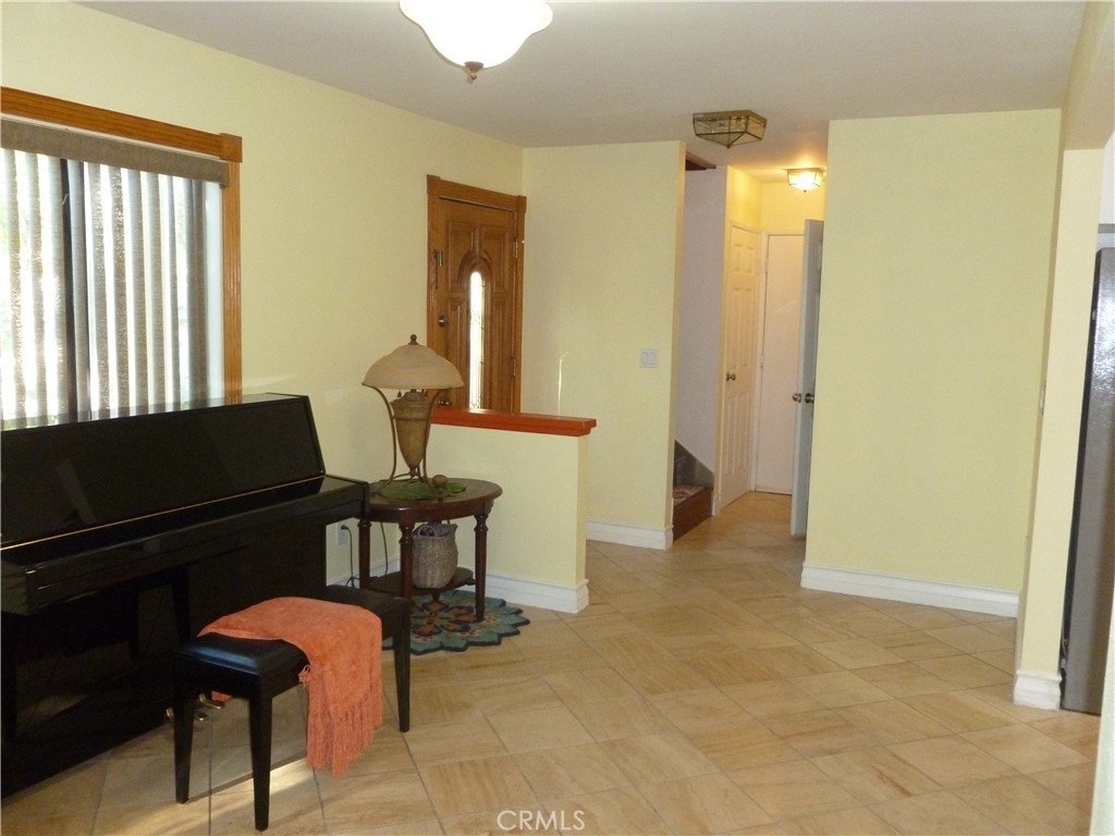 MLS #SR25246016 image #8