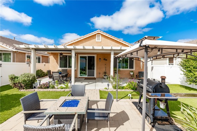 30294 Coralium Way, Menifee CA: https://media.crmls.org/medias/814225bf-7b86-4439-992e-0273db59c168.jpg