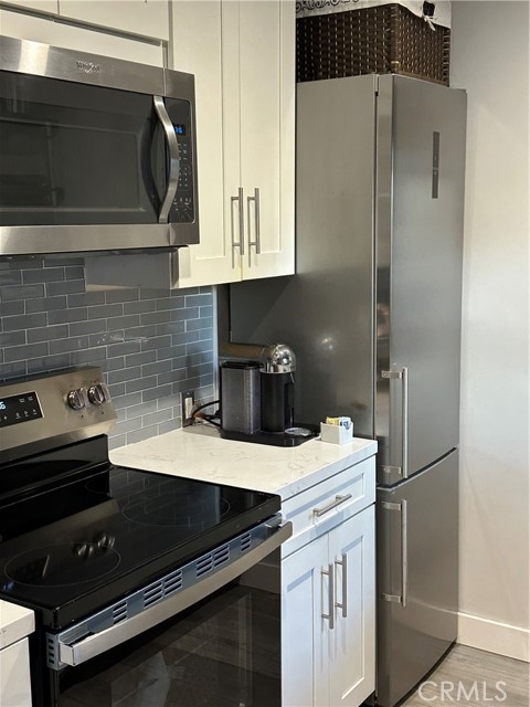 Detail Gallery Image 6 of 20 For 4255 W 5th #101,  Los Angeles,  CA 90020 - 0 Beds | 1 Baths