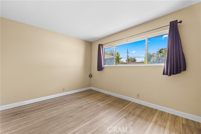 Detail Gallery Image 11 of 23 For 19571 Roderick, Huntington Beach,  CA 92646 - 3 Beds | 2 Baths