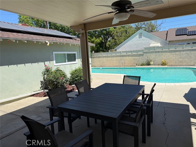 7232 Katherine Avenue, Van Nuys CA: https://media.crmls.org/medias/8143165f-a9ac-4984-a455-ce10376141e8.jpg