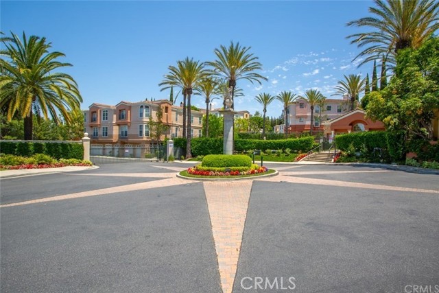 Detail Gallery Image 9 of 24 For 1002 S Rossano Way, Anaheim,  CA 92808 - 3 Beds | 2 Baths