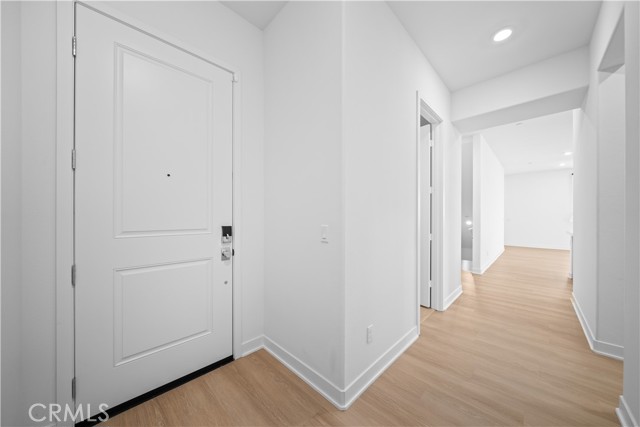 175 Baluster, Irvine CA: https://media.crmls.org/medias/81442c35-42cb-4e0b-bed9-5c2c8b66a05d.jpg