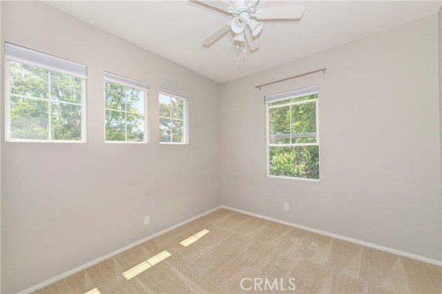 17 Danbury, Ladera Ranch CA: https://media.crmls.org/medias/81442dea-4199-4244-8f72-9089d0e279c6.jpg