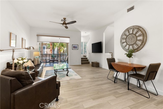 Detail Gallery Image 5 of 42 For 985 Doheny Way, Dana Point,  CA 92629 - 2 Beds | 2/1 Baths