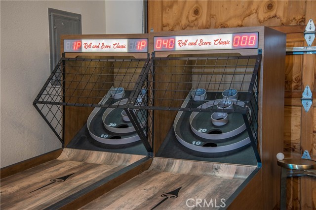 Detail Gallery Image 36 of 39 For 1002 White Mountain, Big Bear City,  CA 92314 - 4 Beds | 3/1 Baths