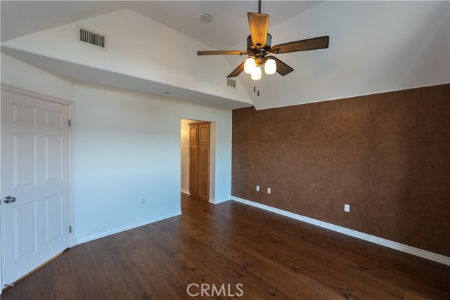 1259 Gonzales Road, Simi Valley CA: https://media.crmls.org/medias/8148f219-d68d-4e55-9dfa-2eb905559cb9.jpg