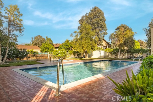 10894 Olinda Street, Sun Valley CA: https://media.crmls.org/medias/81490e9d-a3bf-4caa-ab6d-7191ed08c71c.jpg