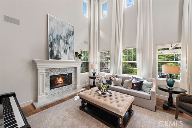 Detail Gallery Image 9 of 59 For 29 Hallcrest Dr, Ladera Ranch,  CA 92694 - 5 Beds | 5 Baths