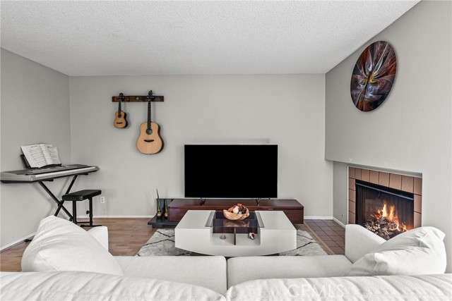 Detail Gallery Image 9 of 27 For 6716 Clybourn Ave #247,  North Hollywood,  CA 91606 - 3 Beds | 2 Baths