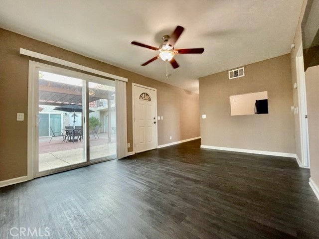 Detail Gallery Image 3 of 16 For 36953 Bankside Dr #8,  Cathedral City,  CA 92234 - 1 Beds | 1 Baths