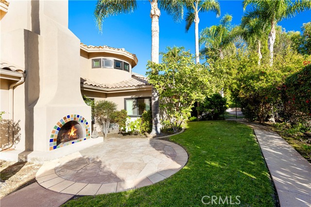 Detail Gallery Image 14 of 75 For 185 S Trish Ct, Anaheim Hills,  CA 92808 - 5 Beds | 4/1 Baths