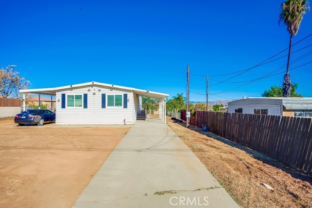 Detail Gallery Image 2 of 38 For 18870 Woodcrest Ln, Riverside,  CA 92508 - 3 Beds | 2 Baths