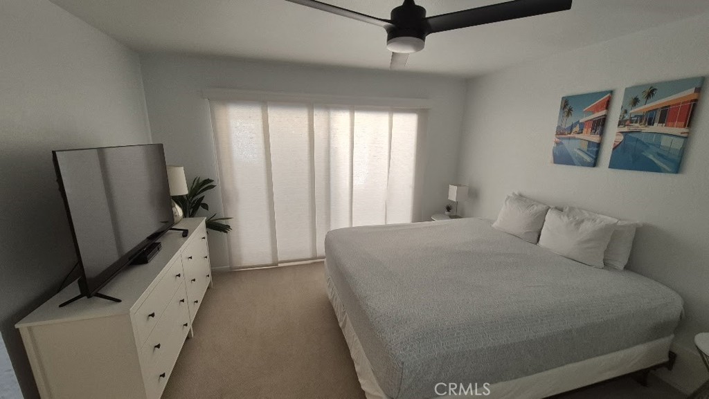 https://media.crmls.org/medias/814b8832-be62-4dd0-ba5b-bed02a59e2e8.jpg?preset=X-Large