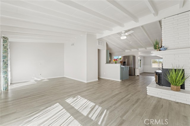 Detail Gallery Image 5 of 30 For 5121 W Avenue M4, Lancaster,  CA 93536 - 3 Beds | 1 Baths