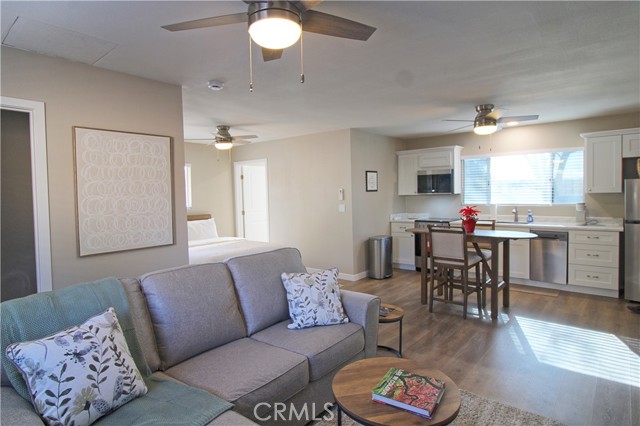 Detail Gallery Image 6 of 10 For 12655 Maple Ct, Yucaipa,  CA 92399 - 0 Beds | 1 Baths