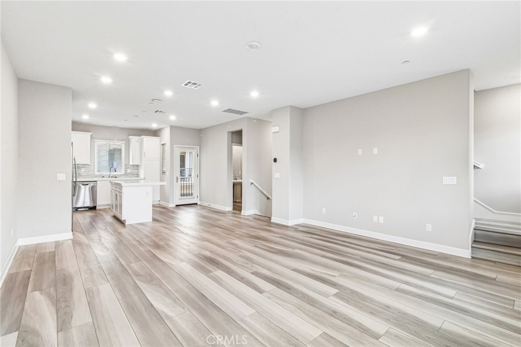 11011 Logan Way - photo 10