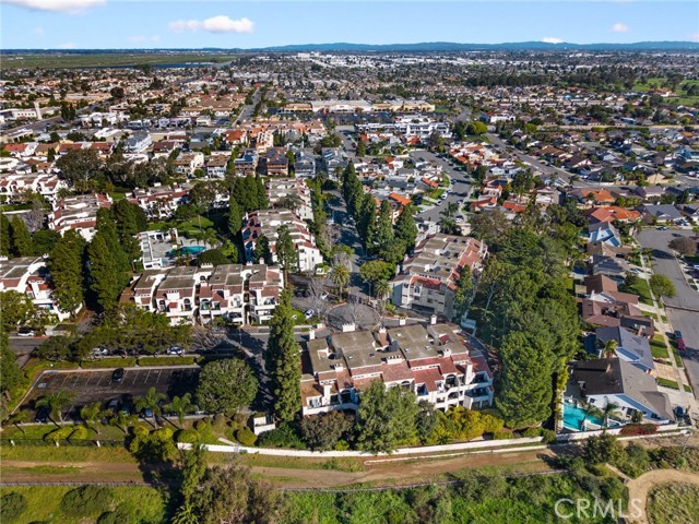 Detail Gallery Image 42 of 46 For 17202 Corbina Ln #202,  Huntington Beach,  CA 92649 - 2 Beds | 2 Baths
