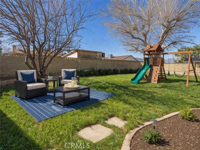 Detail Gallery Image 51 of 52 For 2906 Casamia, Palmdale,  CA 93550 - 3 Beds | 2 Baths